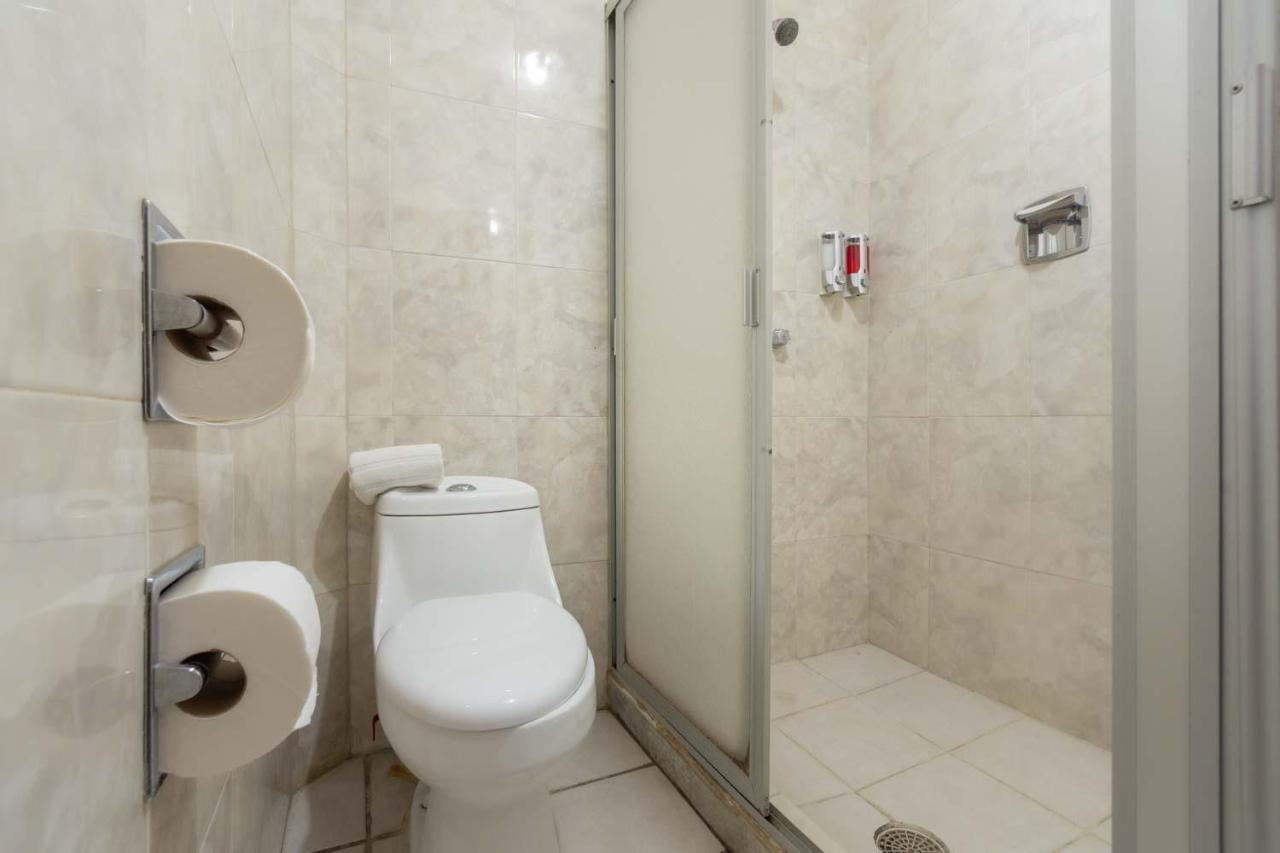 Hotel Rincon De Josefa Пацкуаро Экстерьер фото